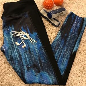Blue/Black Leggings